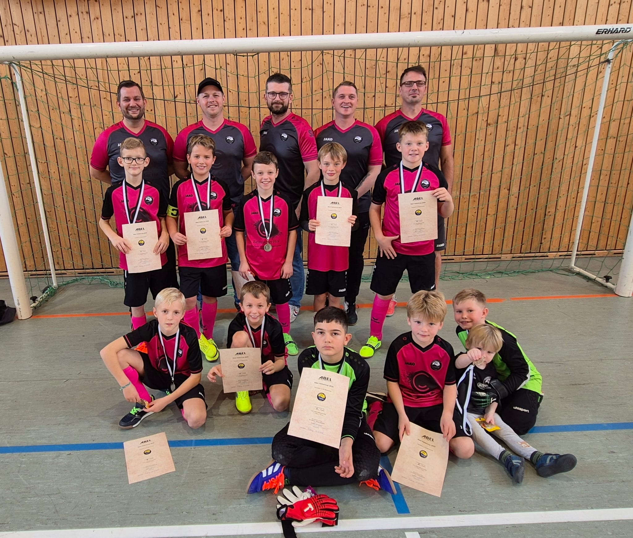 62585d49-6546-41a2-97a4-89c257644983